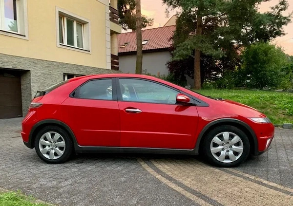 Honda Civic cena 27900 przebieg: 139000, rok produkcji 2009 z Wieliczka małe 56